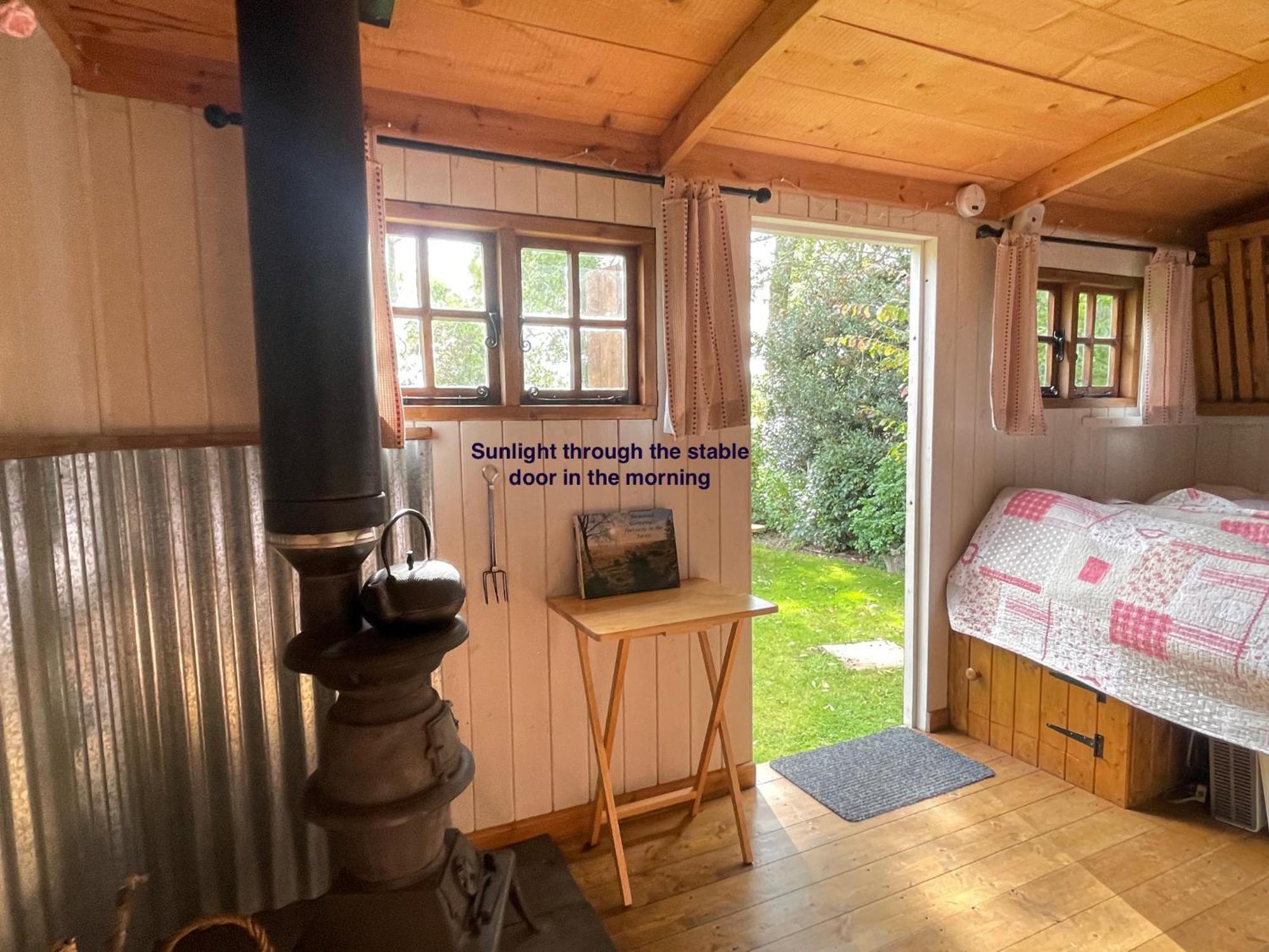 Bed and Breakfast Fernwood Рингвуд Экстерьер фото